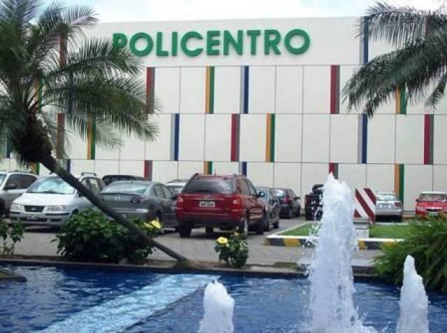 Alquilo Local Comercial en C. C. Policentro. En la Mejor Zona. Norte de Guayaquil