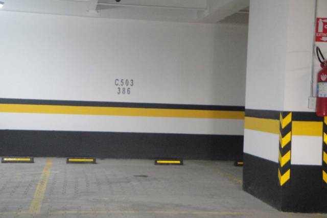 ARRIENDO OFICINA NUEVA  (48,04m2), EDIFICIO DE LUJO  “CITIMED “ SECTOR HOSPITAL METROPOLITANO