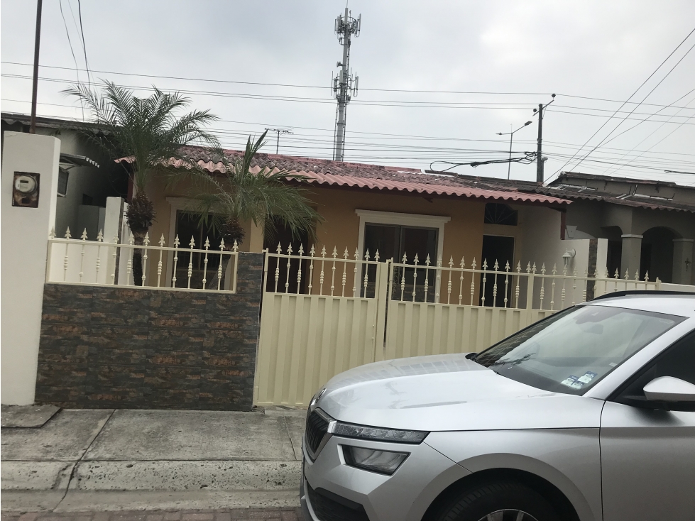 Venta de Casa de Una Planta en La Joya - Etapa Zafiro