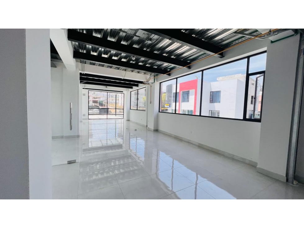 Carcelén, Local Comercial en renta, 42 m2, 2 ambientes, 1 baño