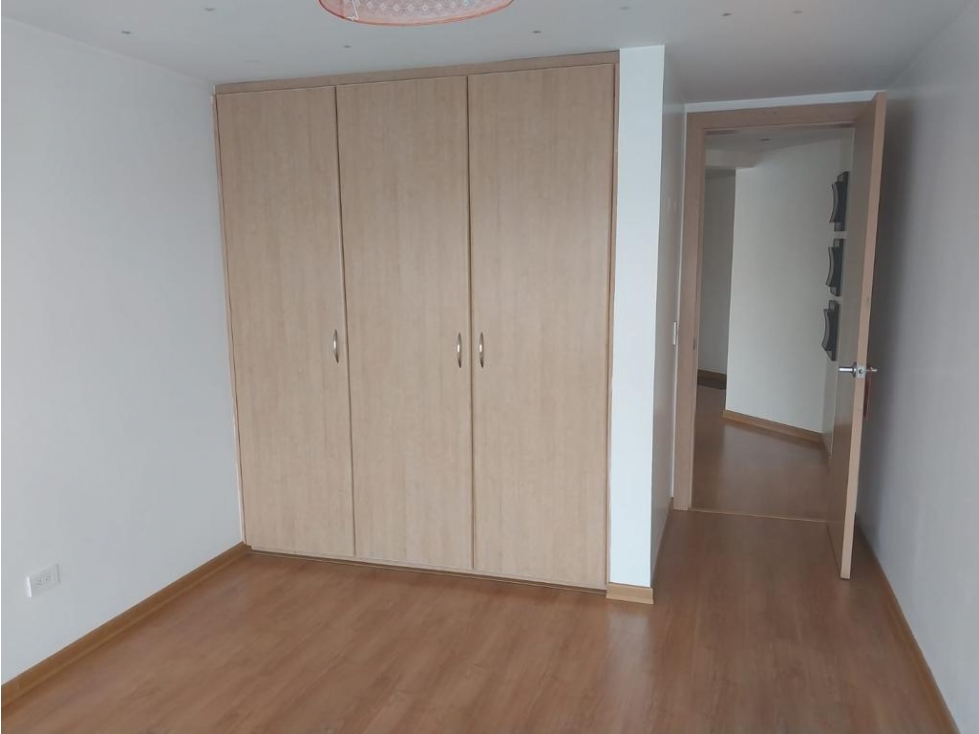 Venta Depar 3 Dormi,  Unión Nacional $122.000