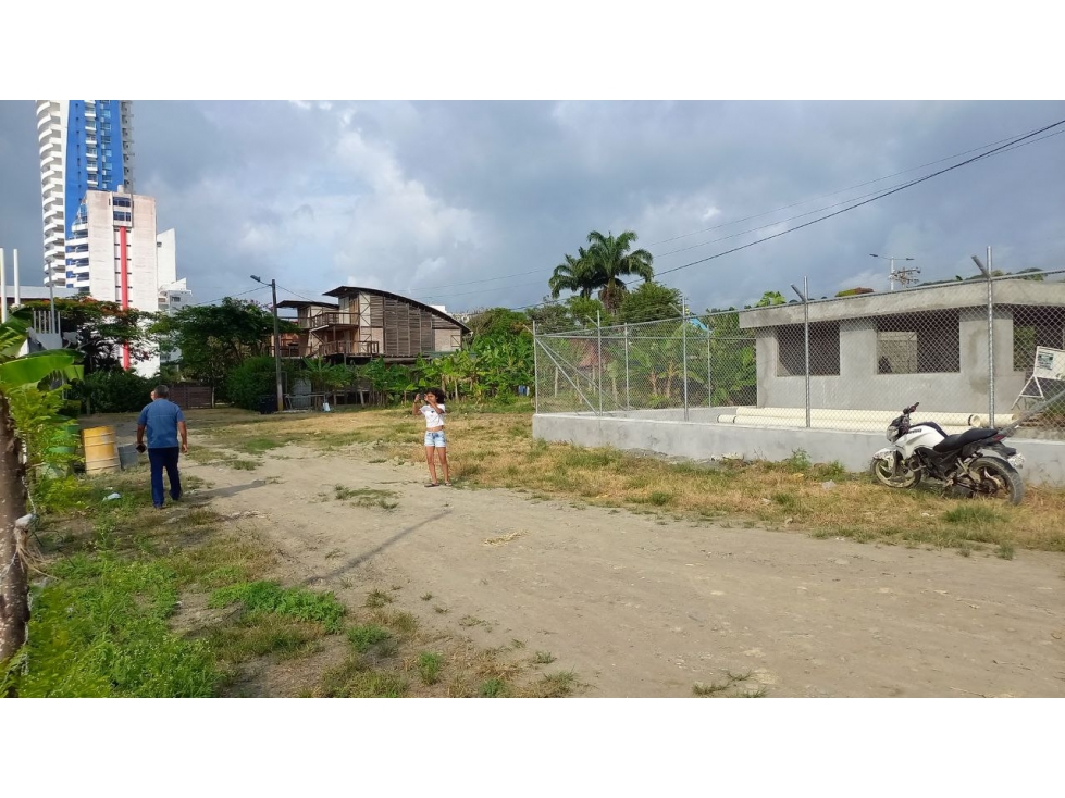 Terreno de venta a 1 cuadra de la playa cerca al Hotel Makana