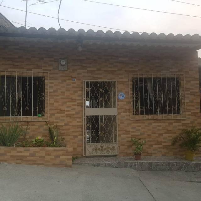 SE VENDE CASA EN GUAYAQUIL